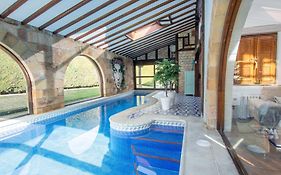 Luxury Villa Esmeralda